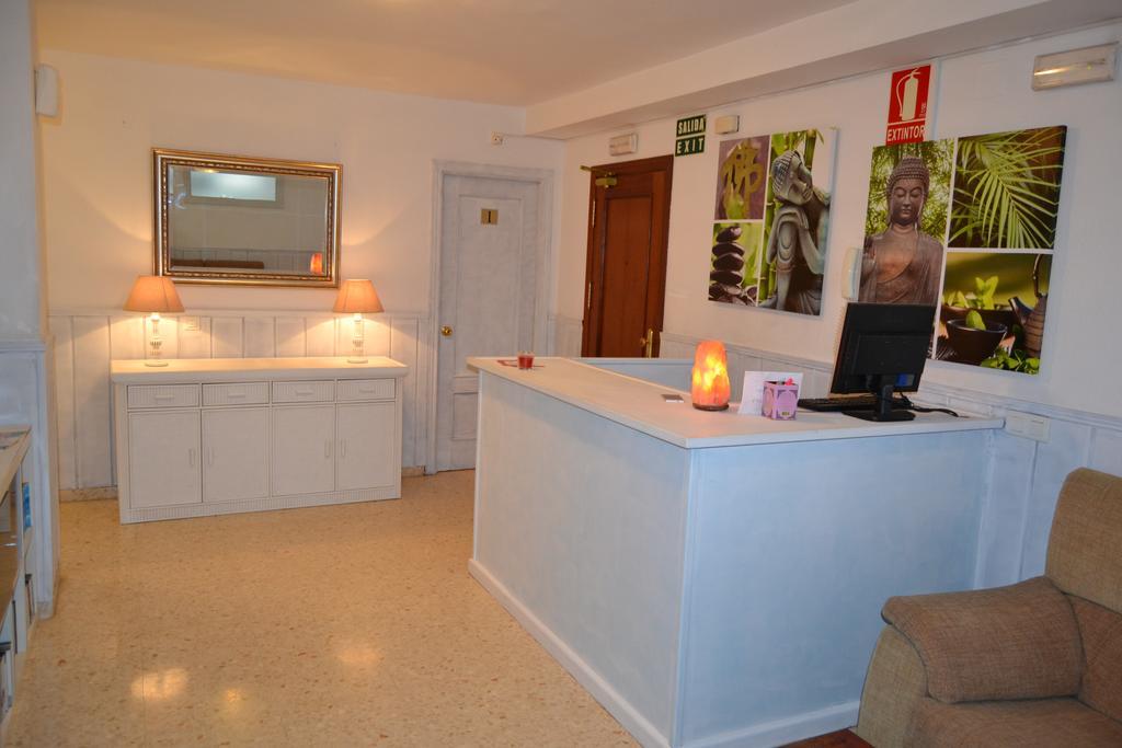 Hostal Gonzalez Marbella Dış mekan fotoğraf