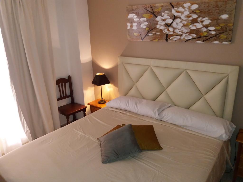 Hostal Gonzalez Marbella Dış mekan fotoğraf